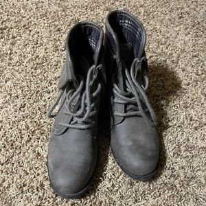 Grey fashion boots